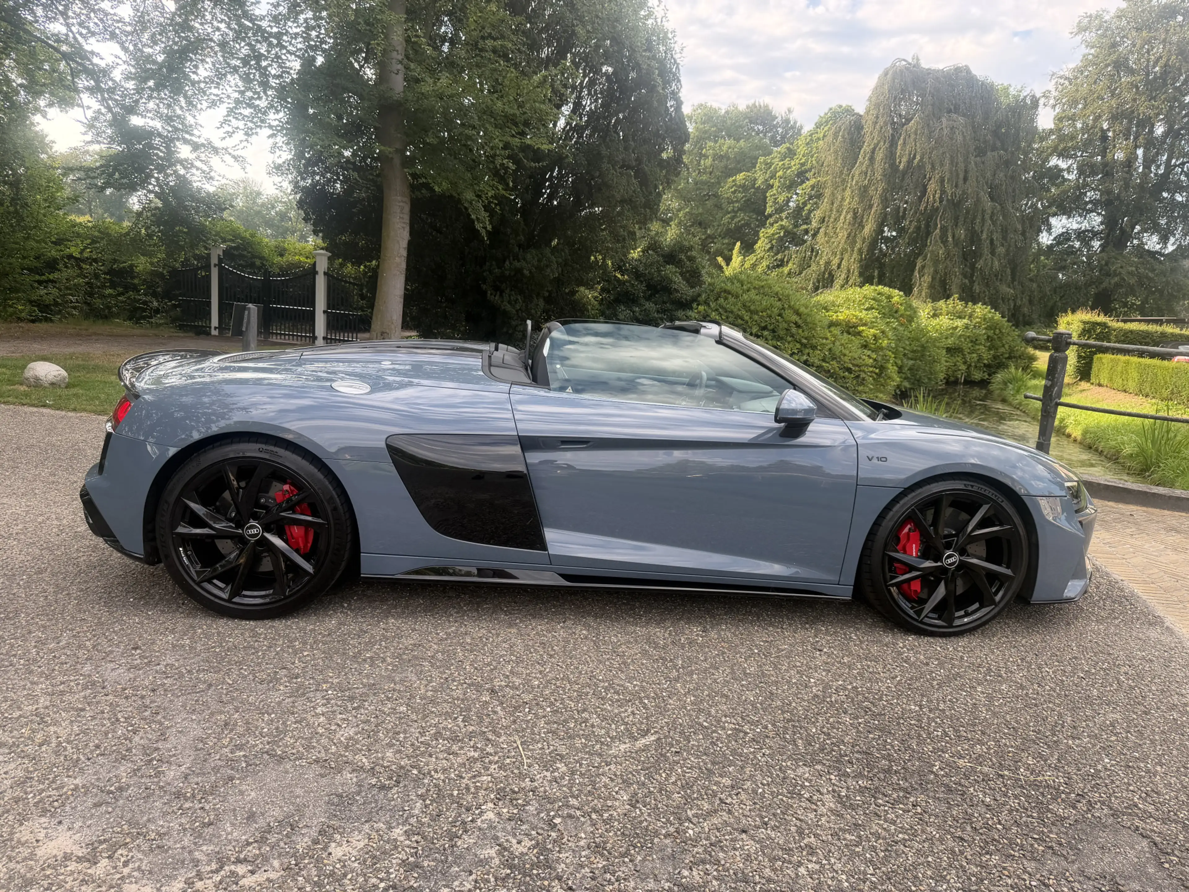 Audi R8 Spyder 5.2 performance quattro *Keramisch / Magnet — photo 5