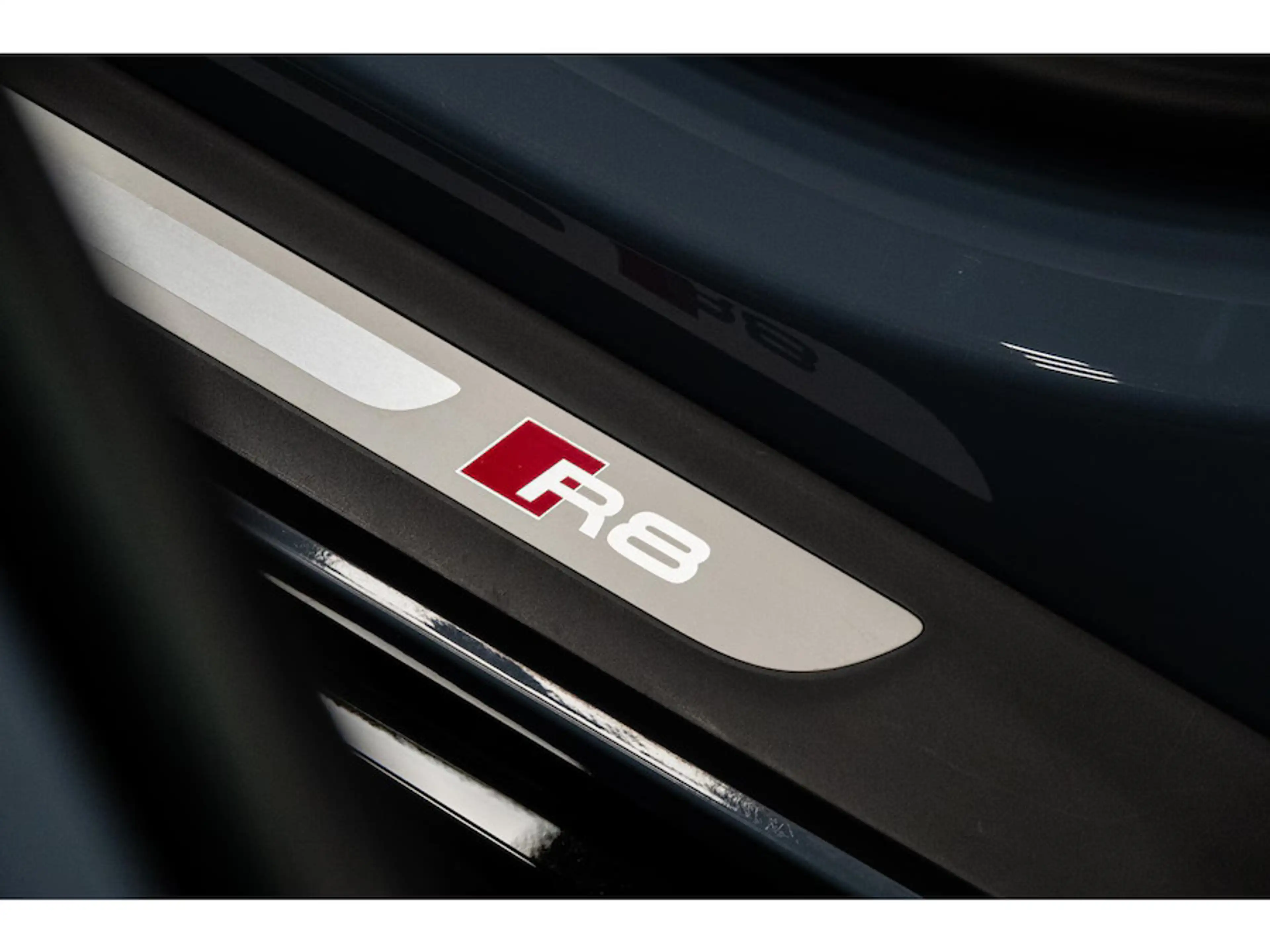 Audi R8 Spyder 5.2 performance quattro *Keramisch / Magnet — photo 8