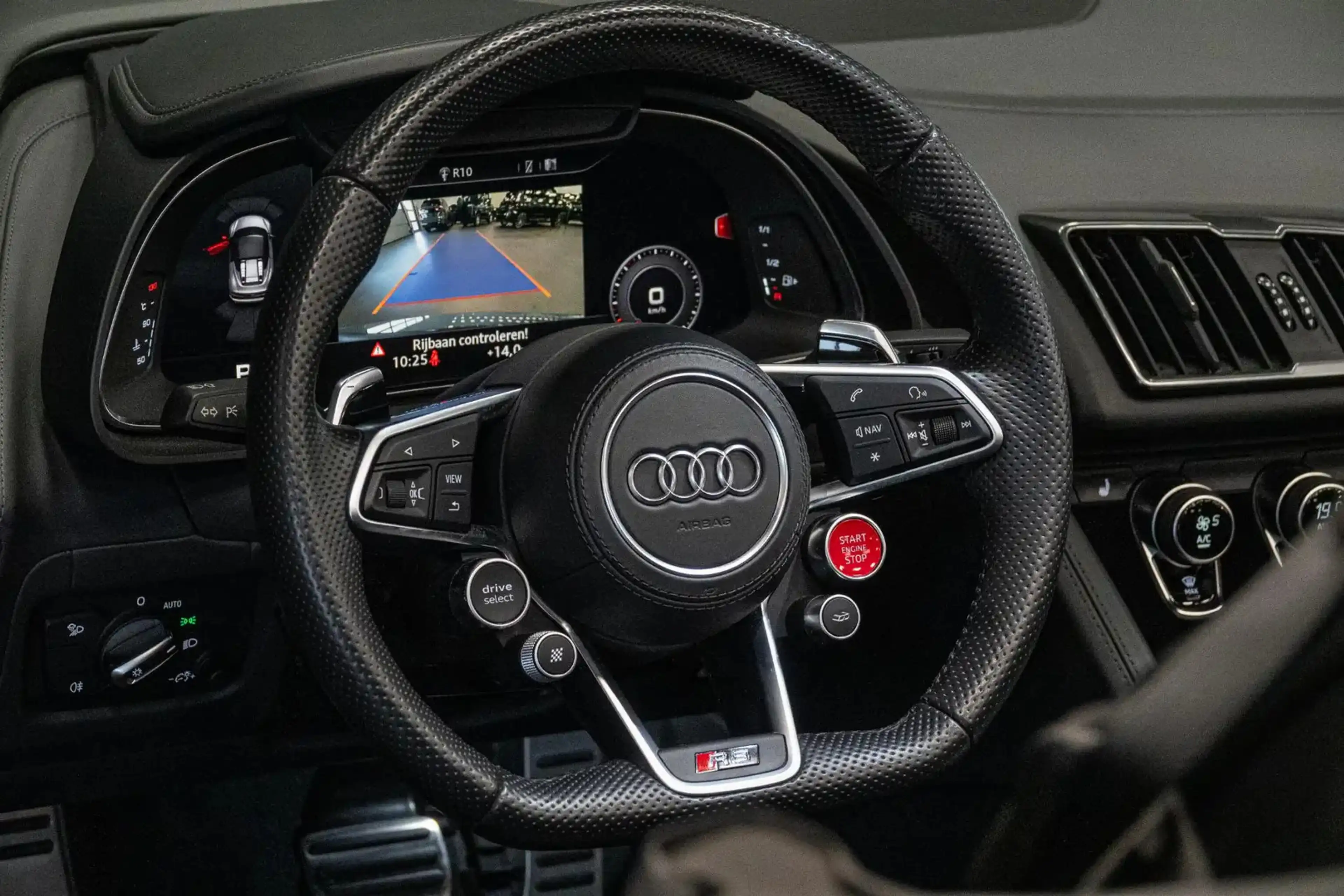 Audi R8 Spyder 5.2 performance quattro *Keramisch / Magnet — photo 28