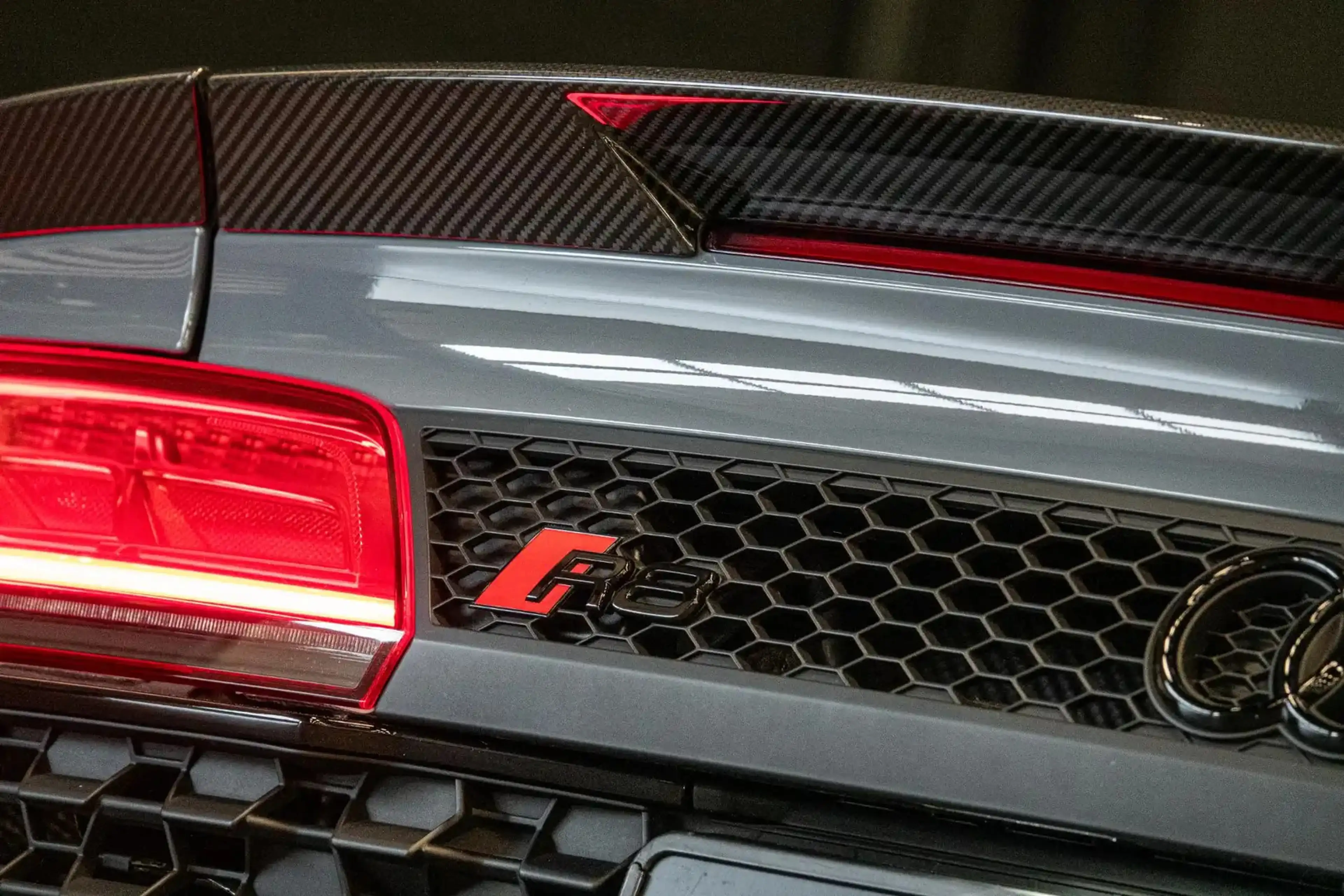 Audi R8 Spyder 5.2 performance quattro *Keramisch / Magnet — photo 47