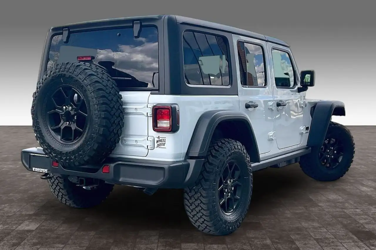 Jeep Wrangler снимка Jeep Wrangler