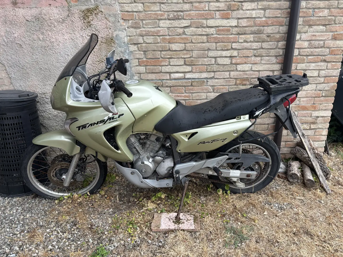 Honda Transalp - 1
