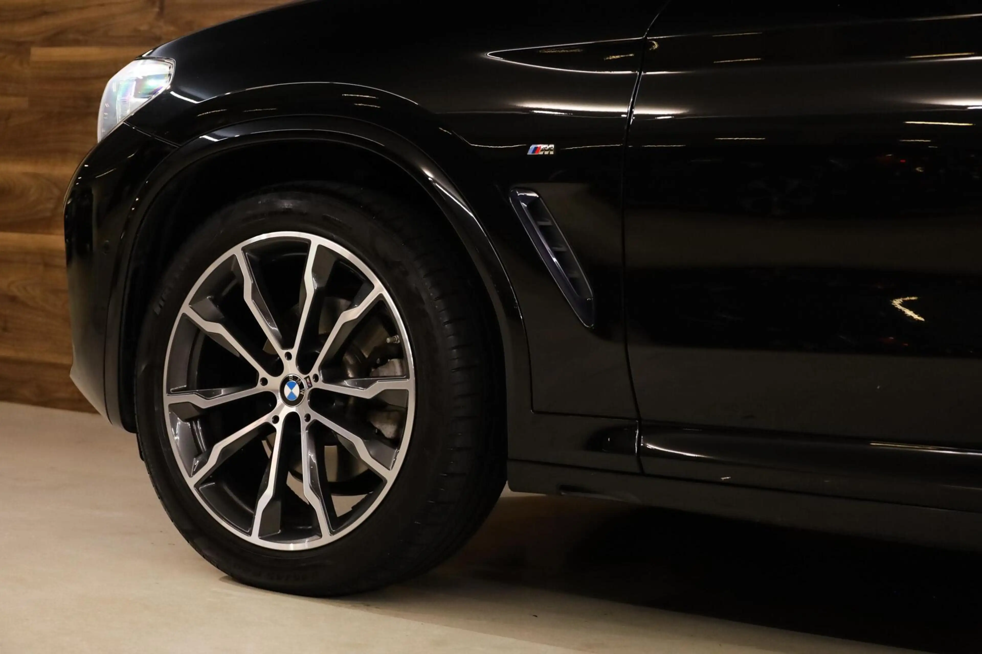 BMW X4 xDrive20i M-Sport|HUD|Carplay|Leder|Camera|Dodehoe — photo 27