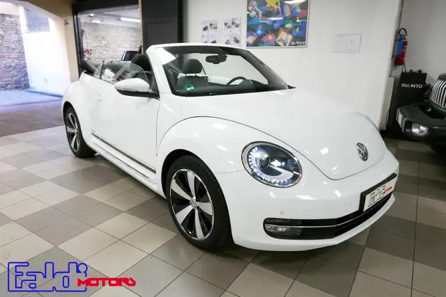 Volkswagen Maggiolino Cabrio 1.2 TSI CUP DSG BlueMotion Technology