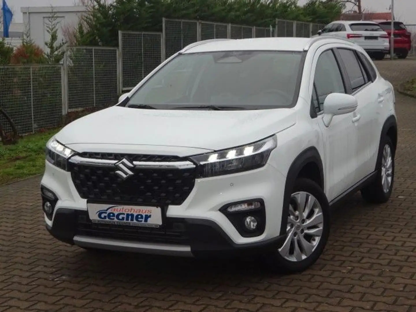 Suzuki (SX4) S-Cross Edition ACC Blanc - 2