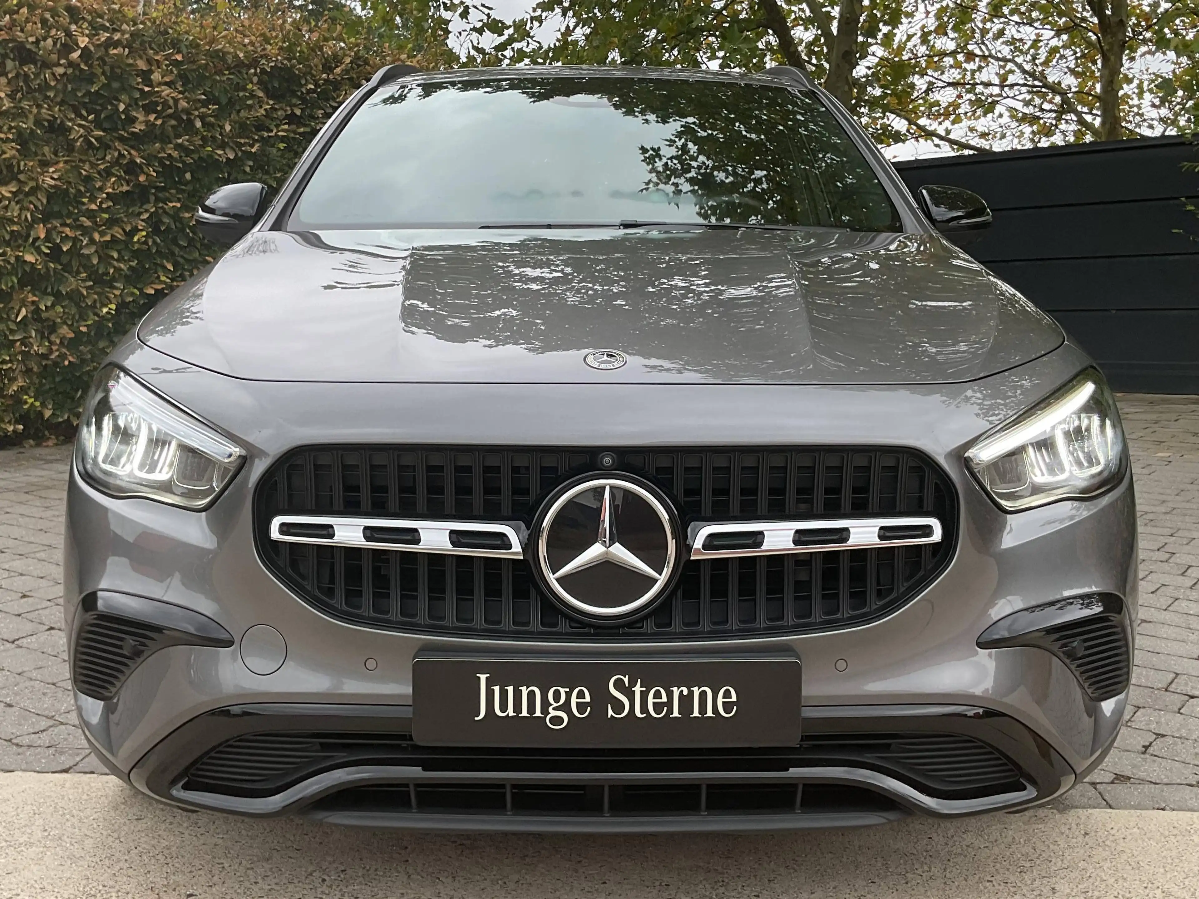 Mercedes-Benz GLA 180 Nightpakket * 360° Camera * Sfeerverlichting * Dodehoekassistent — photo 4