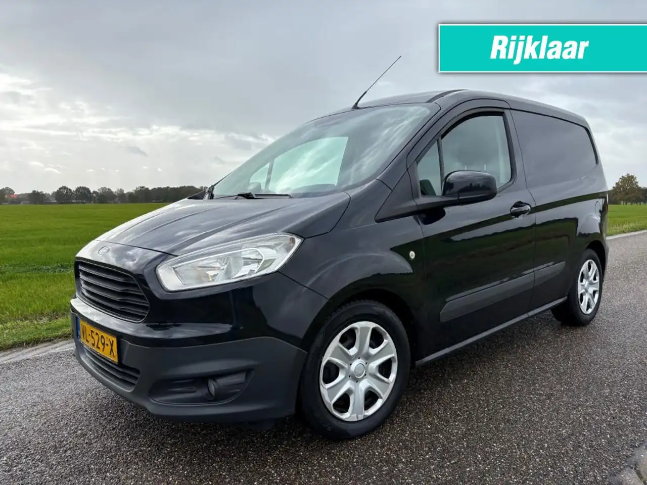 Ford Transit Courier