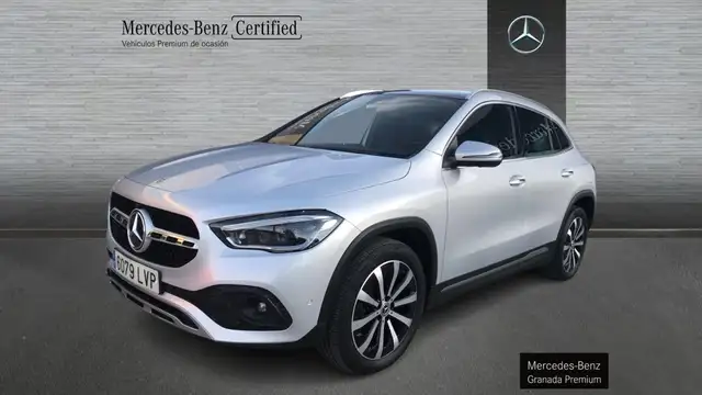 Mercedes-Benz GLA 250 -CLASS E