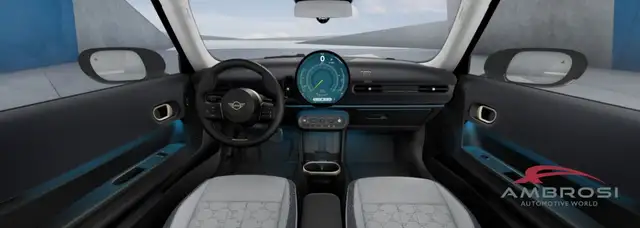 Mini Hatch view 7