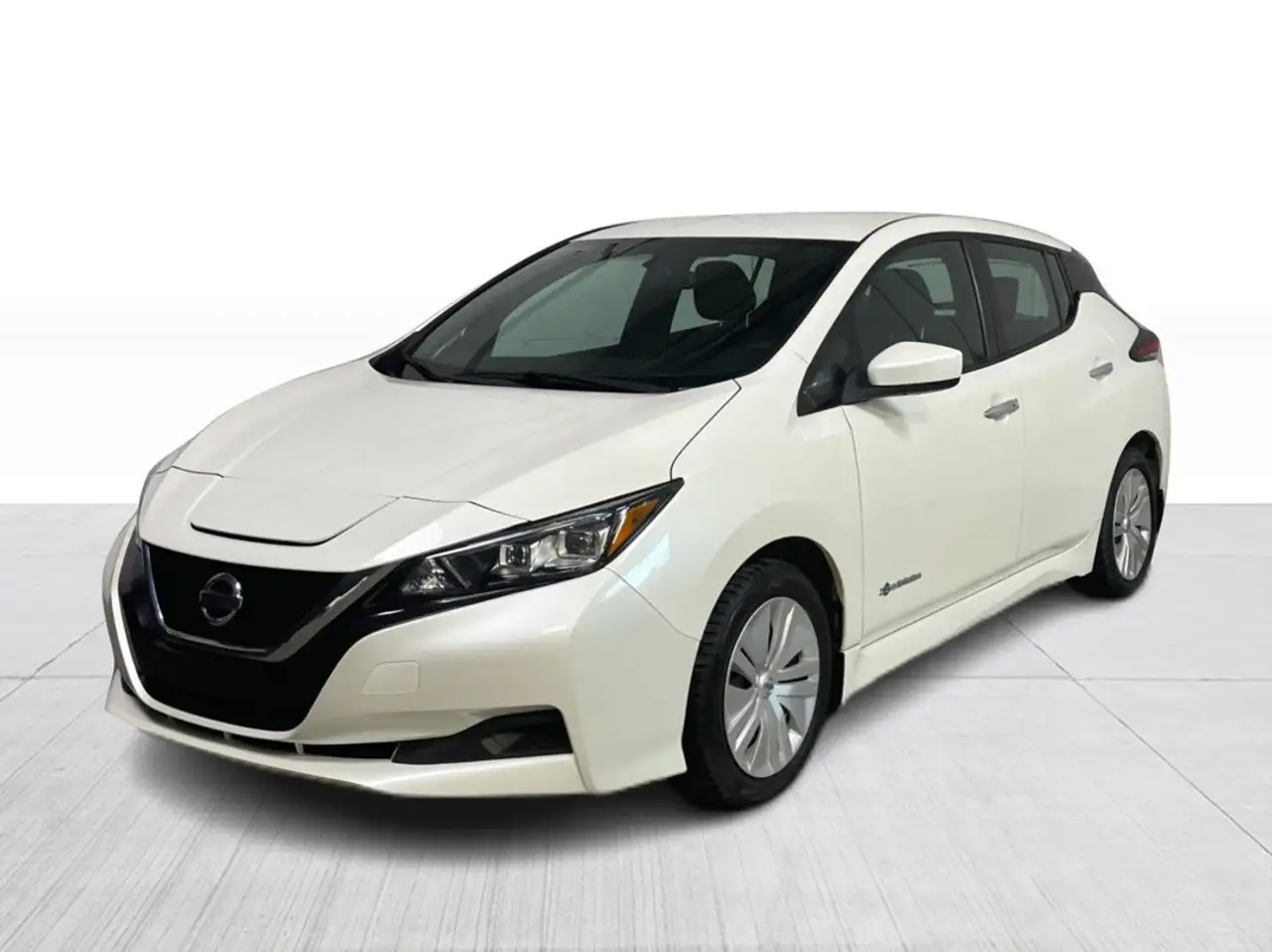 Nissan Leaf снимка Nissan Leaf