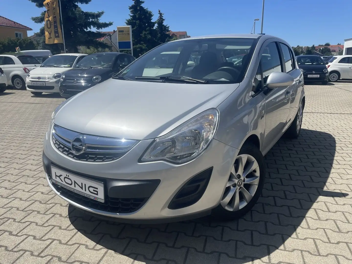 Opel Corsa D Active Klima*Radio*ZV* Silber - 1