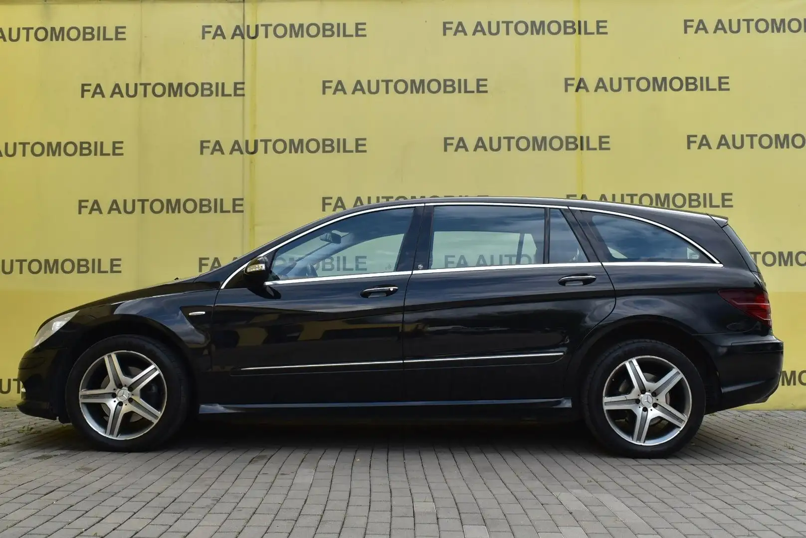 Mercedes-Benz R 350 L Grand Edition CDI 4Matic/7 SITZE/SHZ/AMG Noir - 2