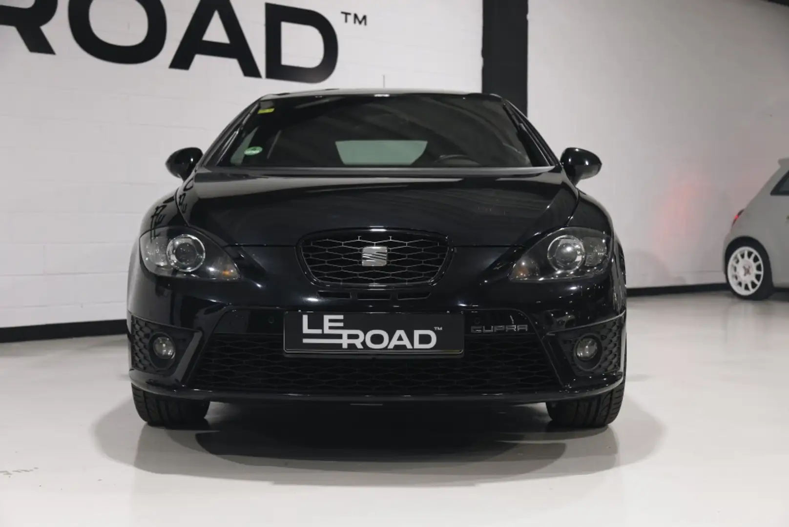SEAT Leon 2.0 Cupra Negro - 2