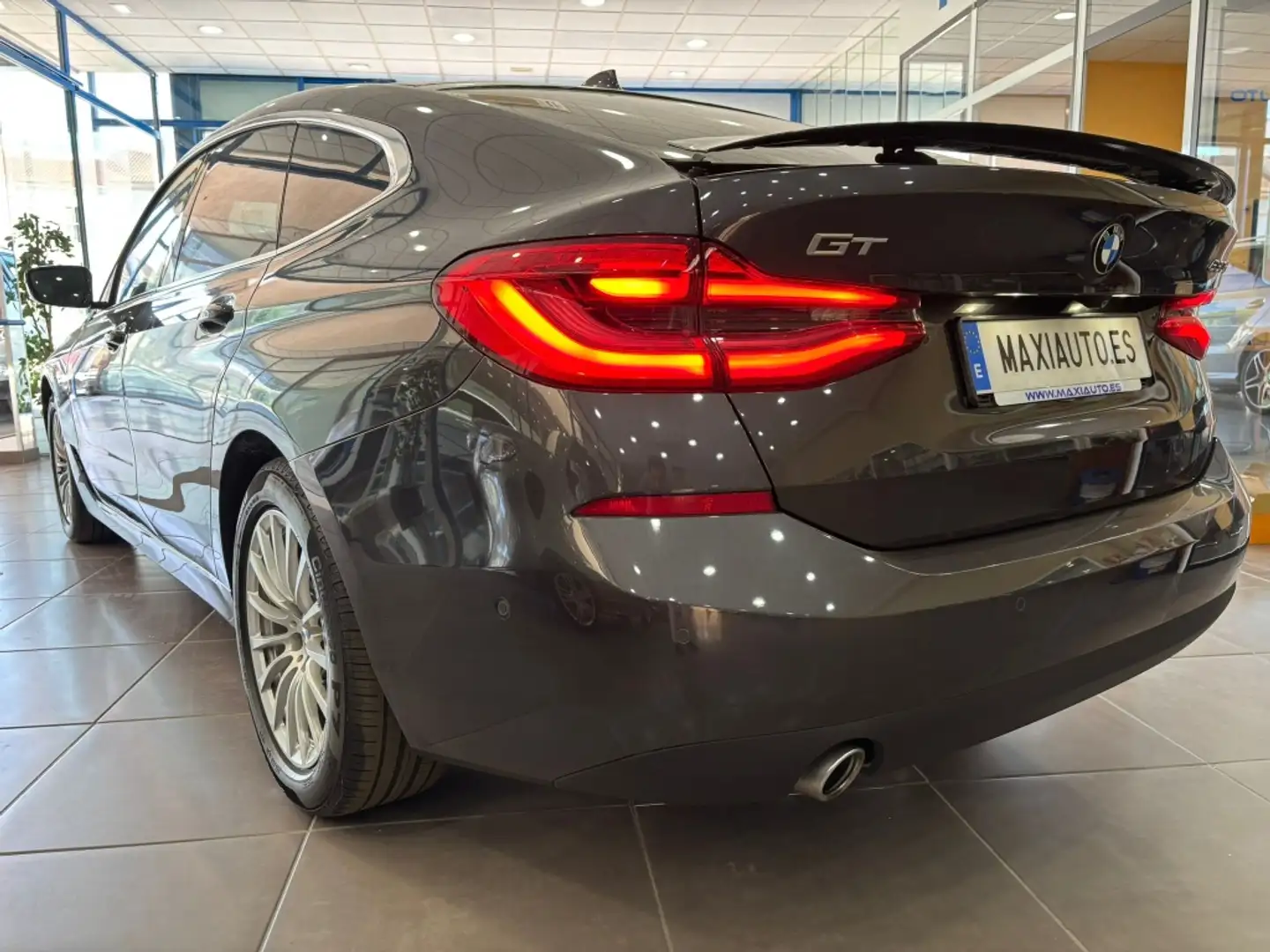 BMW 630 630dA Gran Turismo Blanc - 2
