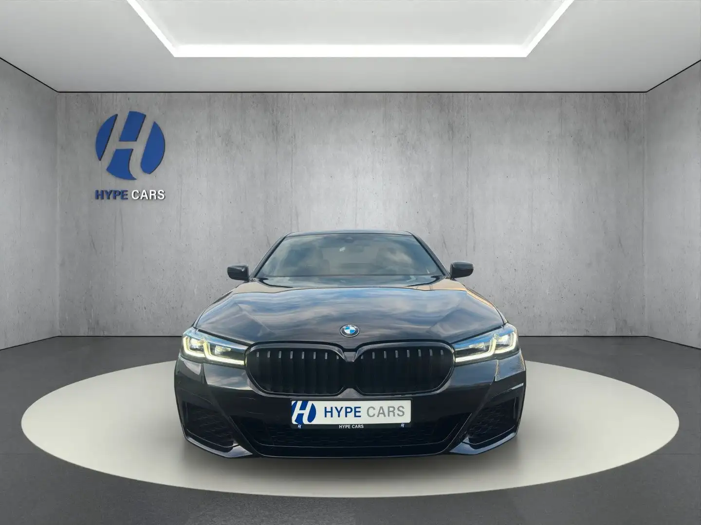 BMW 530 d M Sport Pro Laser HUD RFK Integral H/K AHK Schwarz - 2