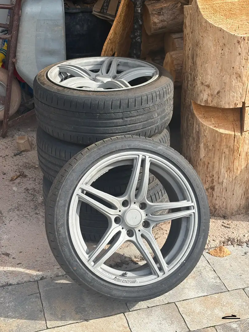BMW 123 123d DPF Negro - 2