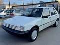 Peugeot 205 GR / TÜV NEU / OLDTIMER Weiß - thumbnail 1