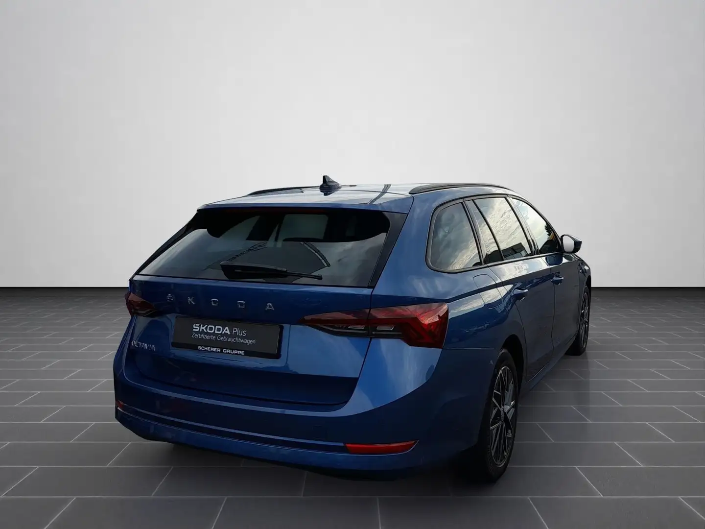 Skoda Octavia Combi 1.5 TSI Clever Navi SHZ LED SHZ Blau - 2