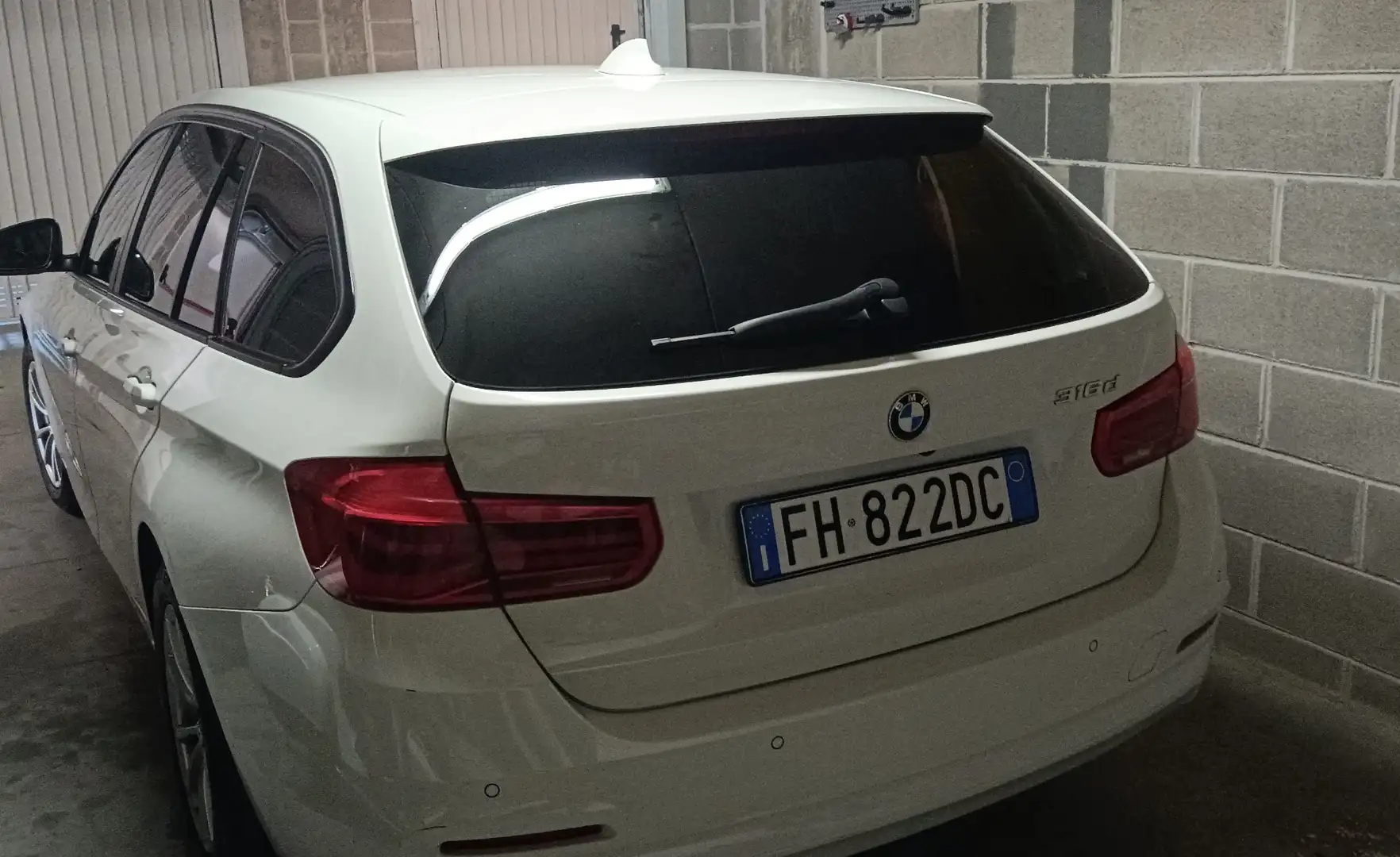 BMW 316 316d Touring Business Advantage - 2