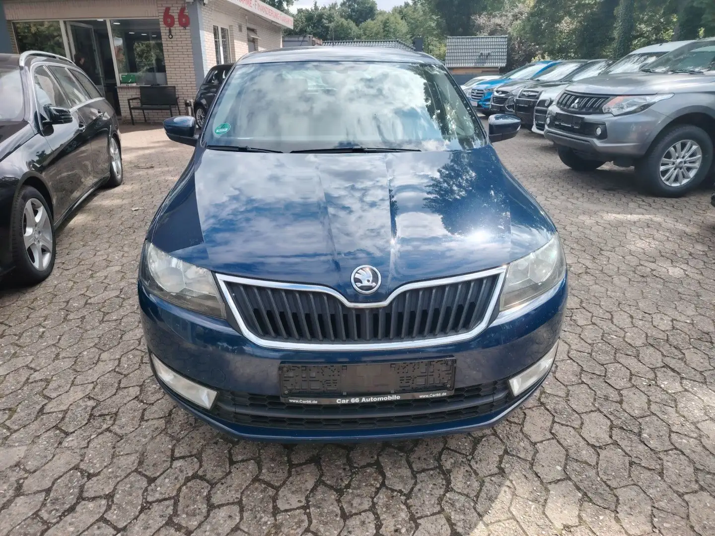 Skoda Rapid/Spaceback Spaceback Joy / 1. Hand / Blau - 2