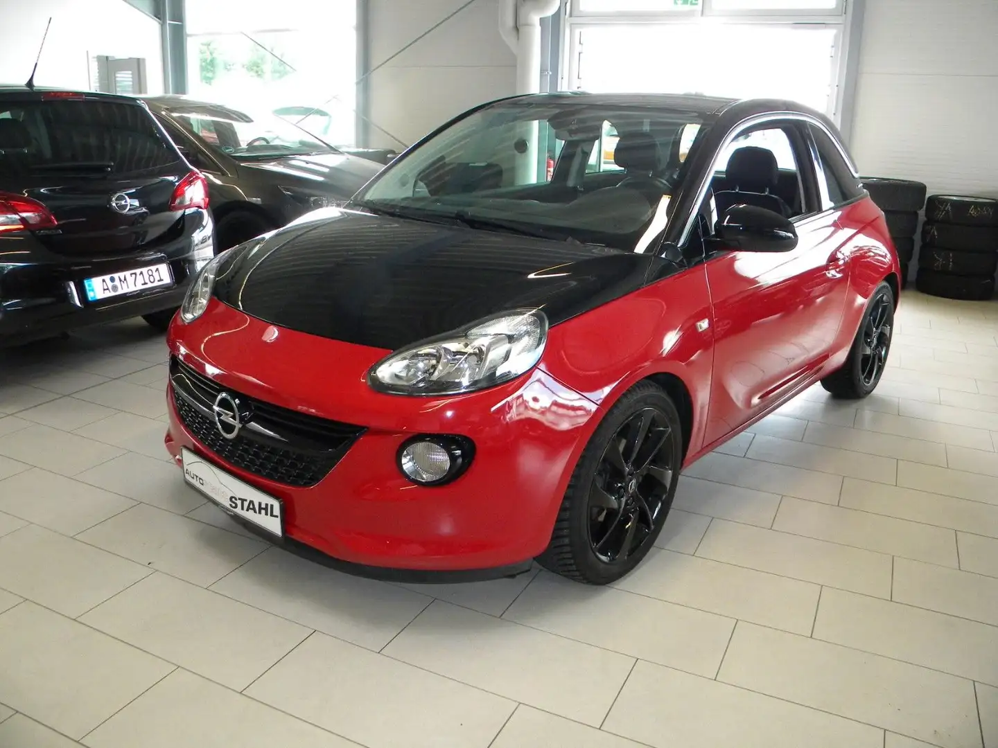 Opel Adam Black Jack ecoFlex Červená - 1