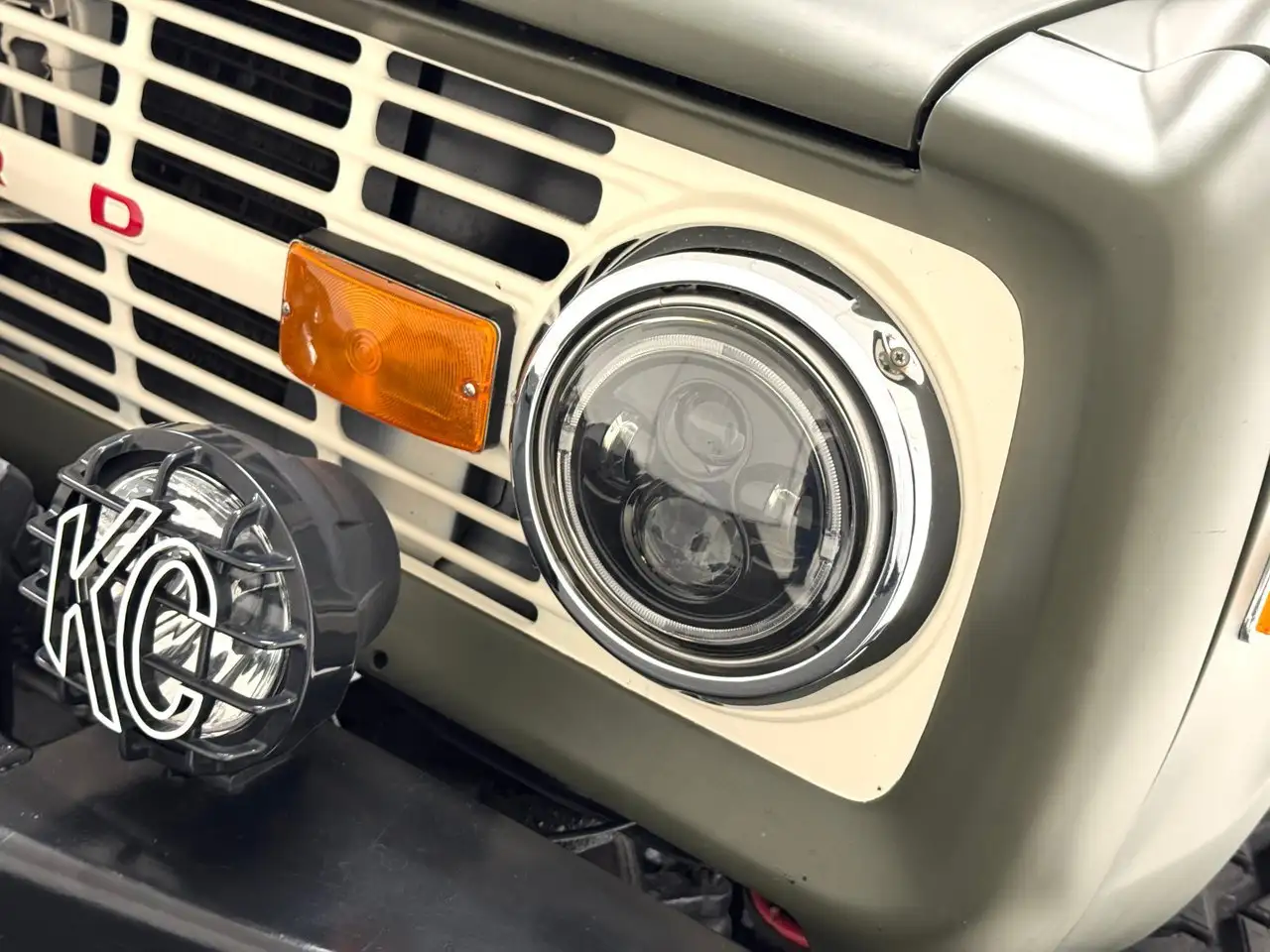 Ford Bronco, foto 11