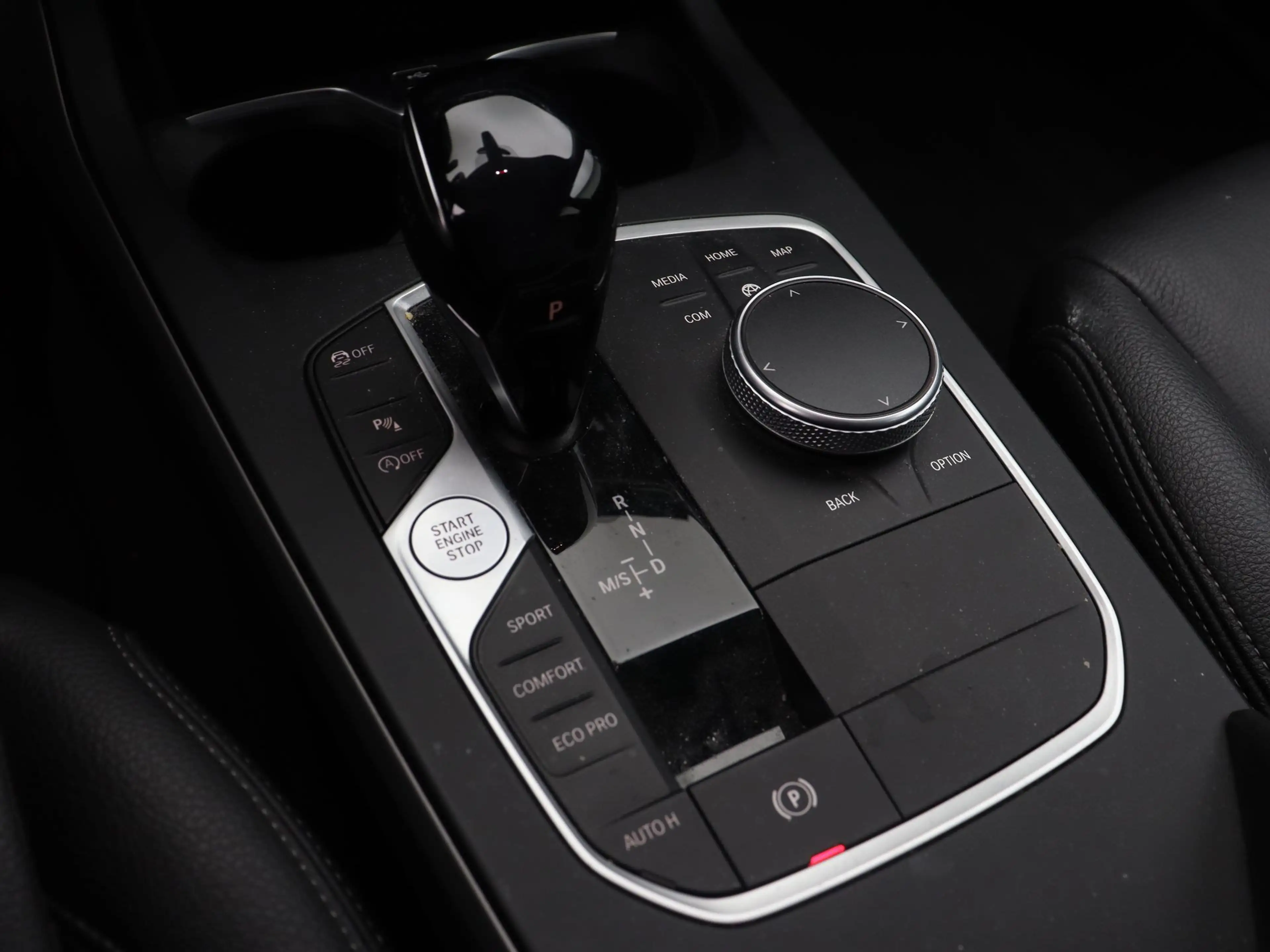 BMW 118 1 Serie 118i High Executive — photo 15