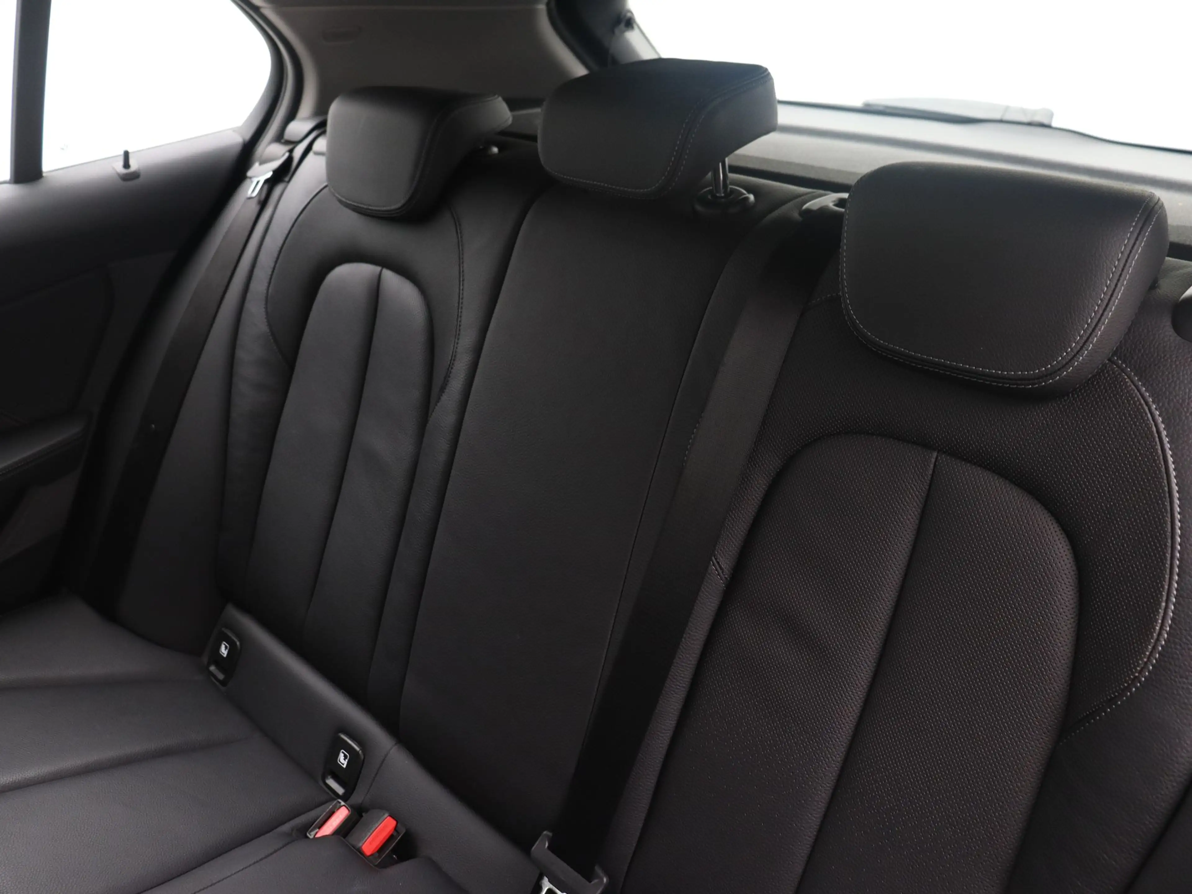 BMW 118 1 Serie 118i High Executive — photo 14