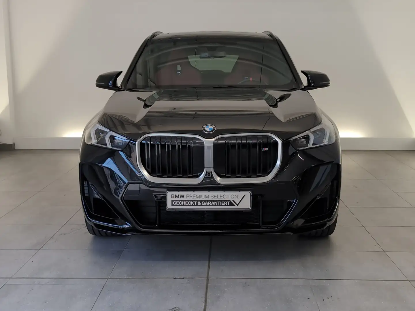 BMW X1 M35i xDrive M Sport Navi/LED/HarmKar/Pano/HuD HUD/ Schwarz - 2