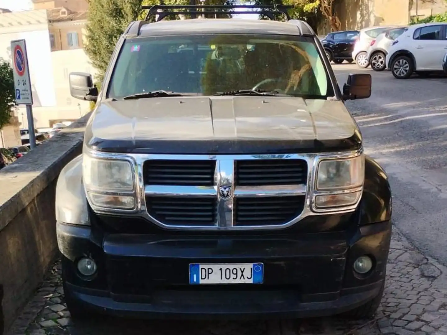 Dodge Nitro Nitro 2.8 L4 crd 16v SXT 4wd auto dpf Negru - 2