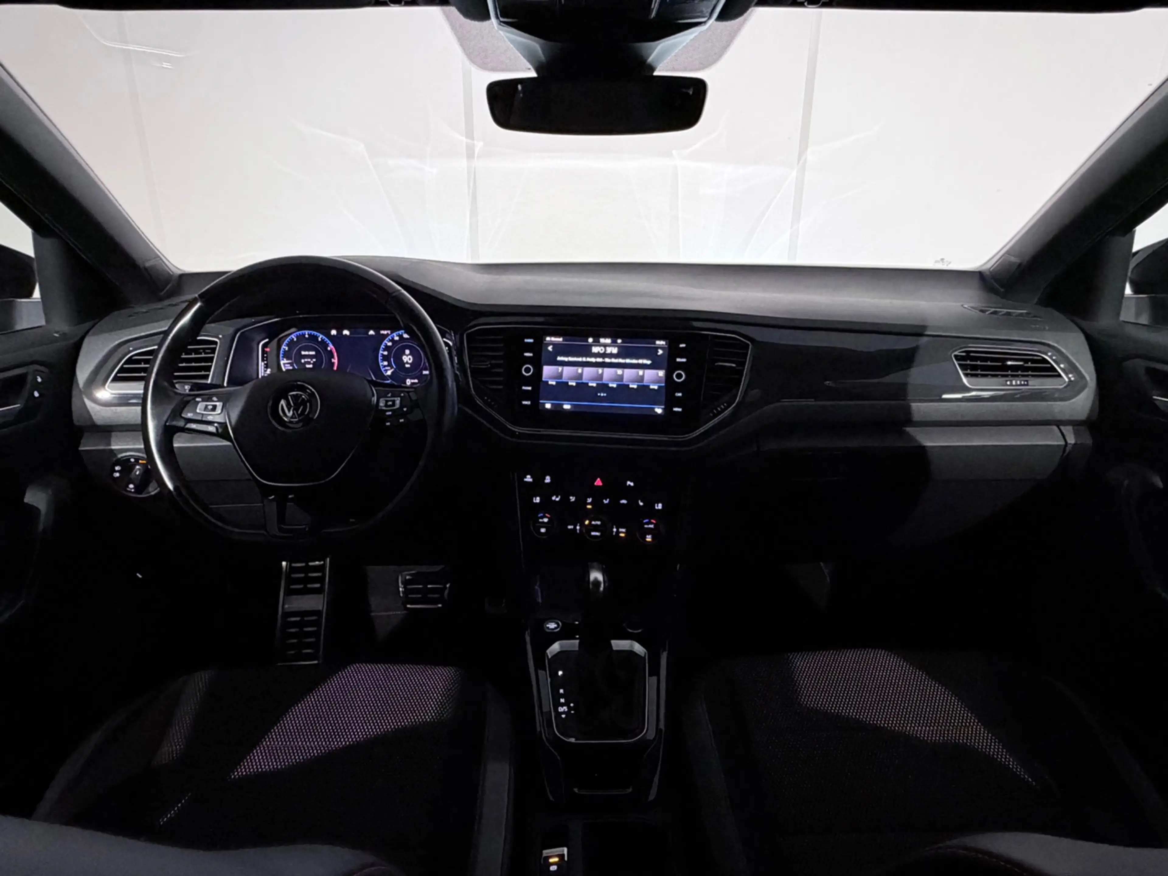 Volkswagen T-Roc 1.5 TSI Sport DSG /Virtual/Sfeer/ACC/Keyless/Camer — photo 2