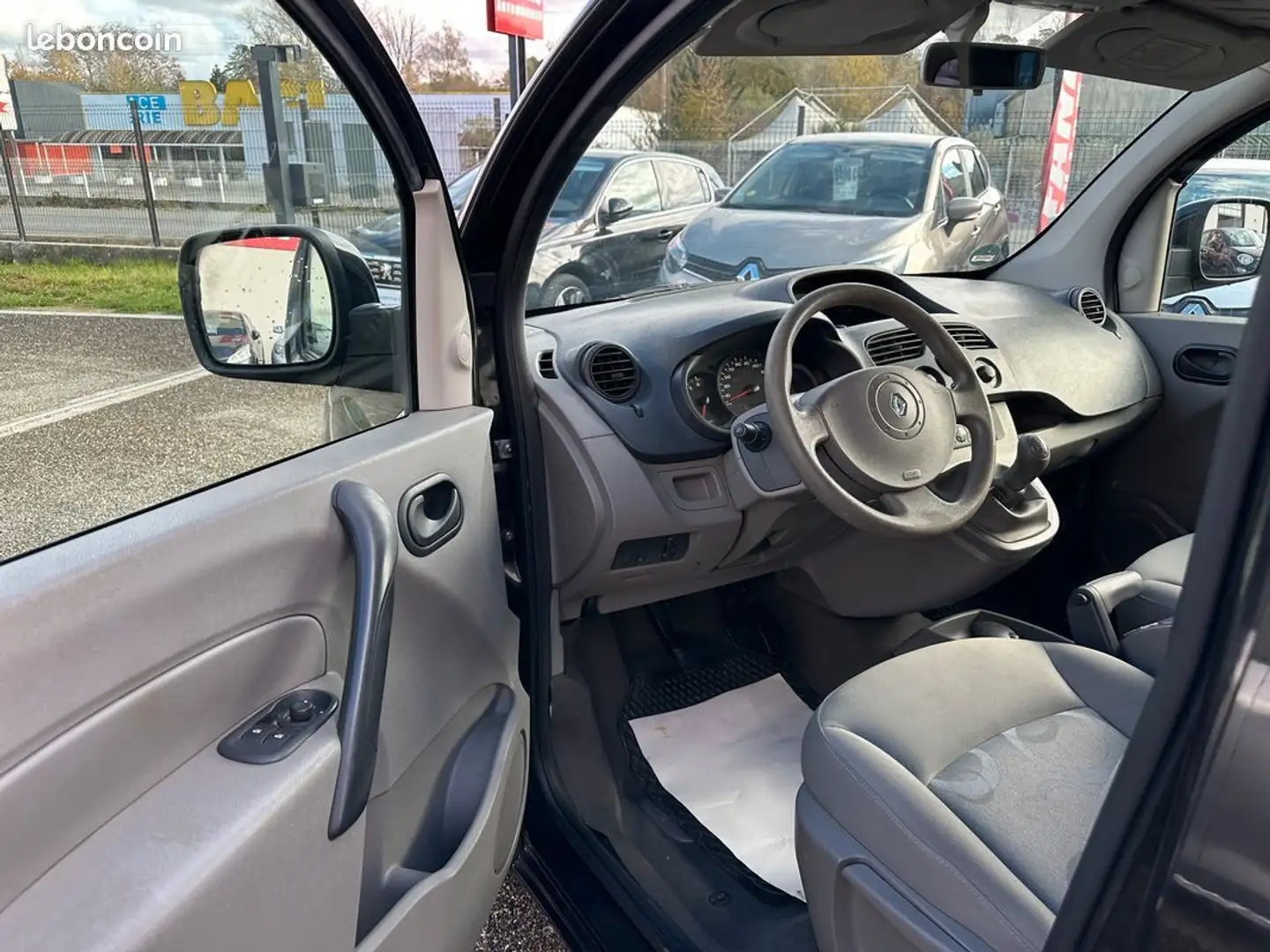 Renault Kangoo 1.5 Dci 90Ch Expression Euro 5 Schwarz - 2