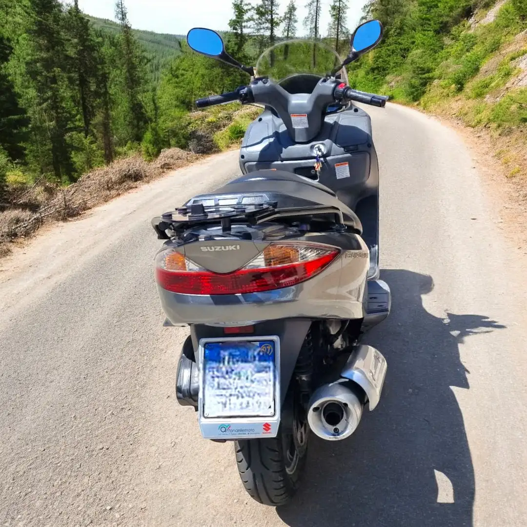 Suzuki Burgman 200 Gris - 2