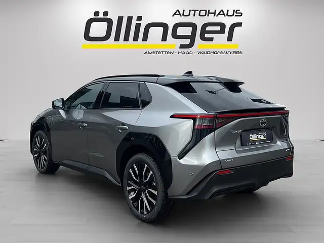 Toyota bZ4X BZ4X Elektro 73kWh Lounge AWD Ansicht 4