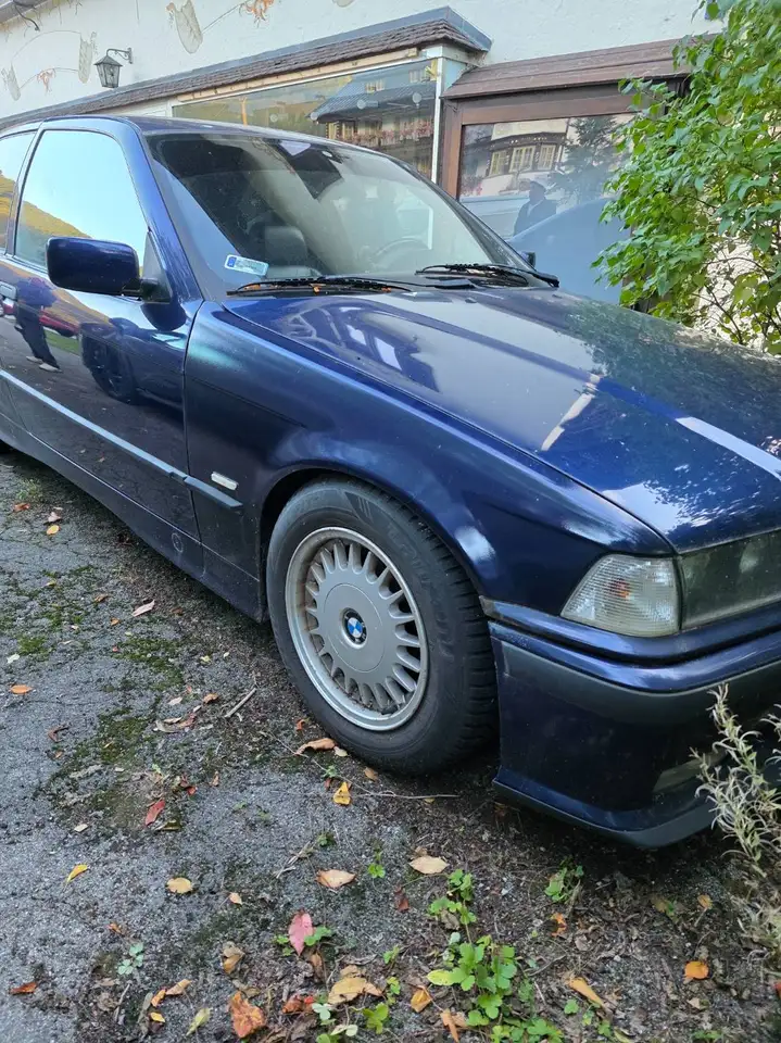 BMW 316i compact, foto 2