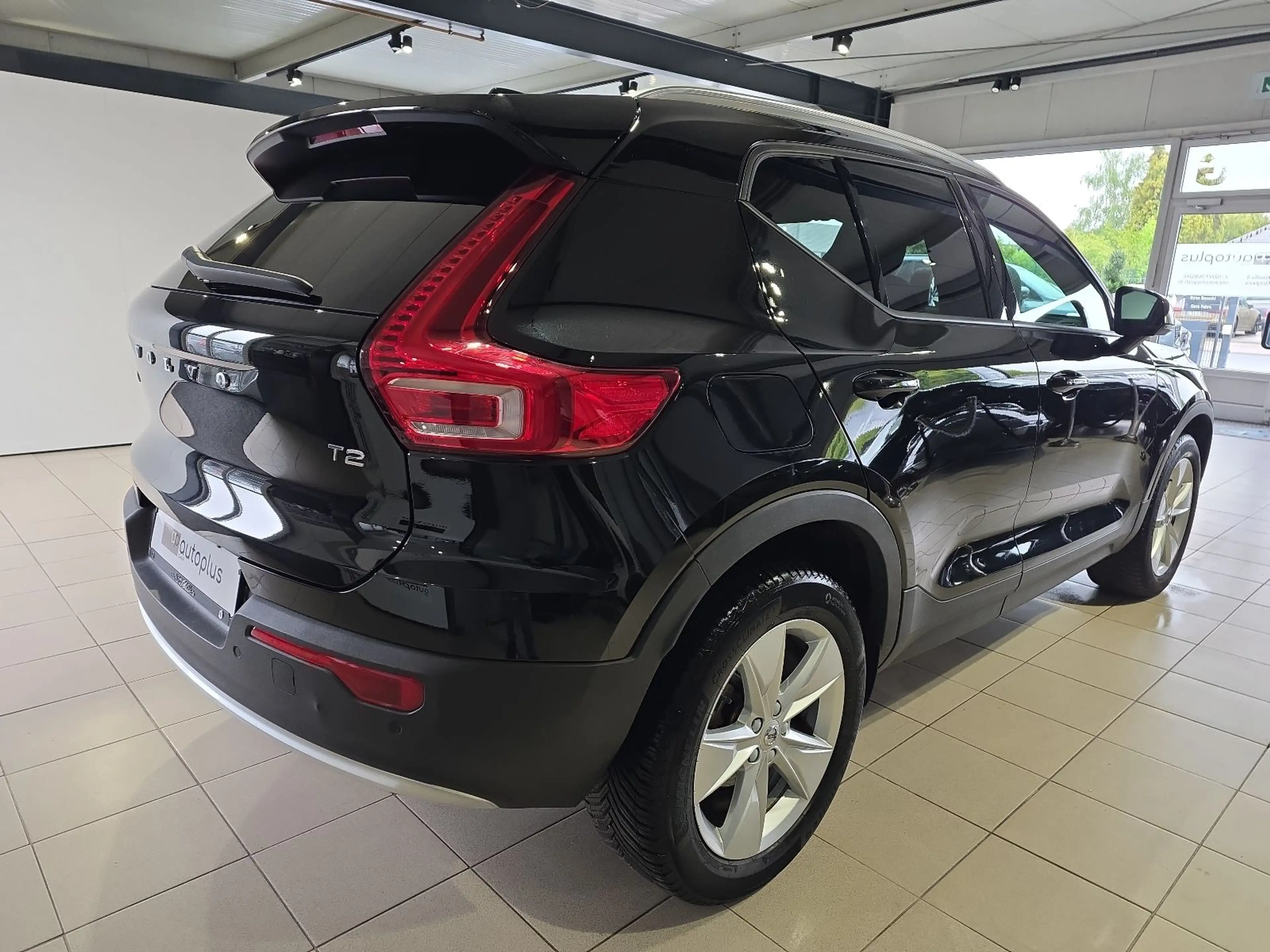 Volvo XC40 T2 Core ACC BLIS Kamera LED WinterPaket — photo 6