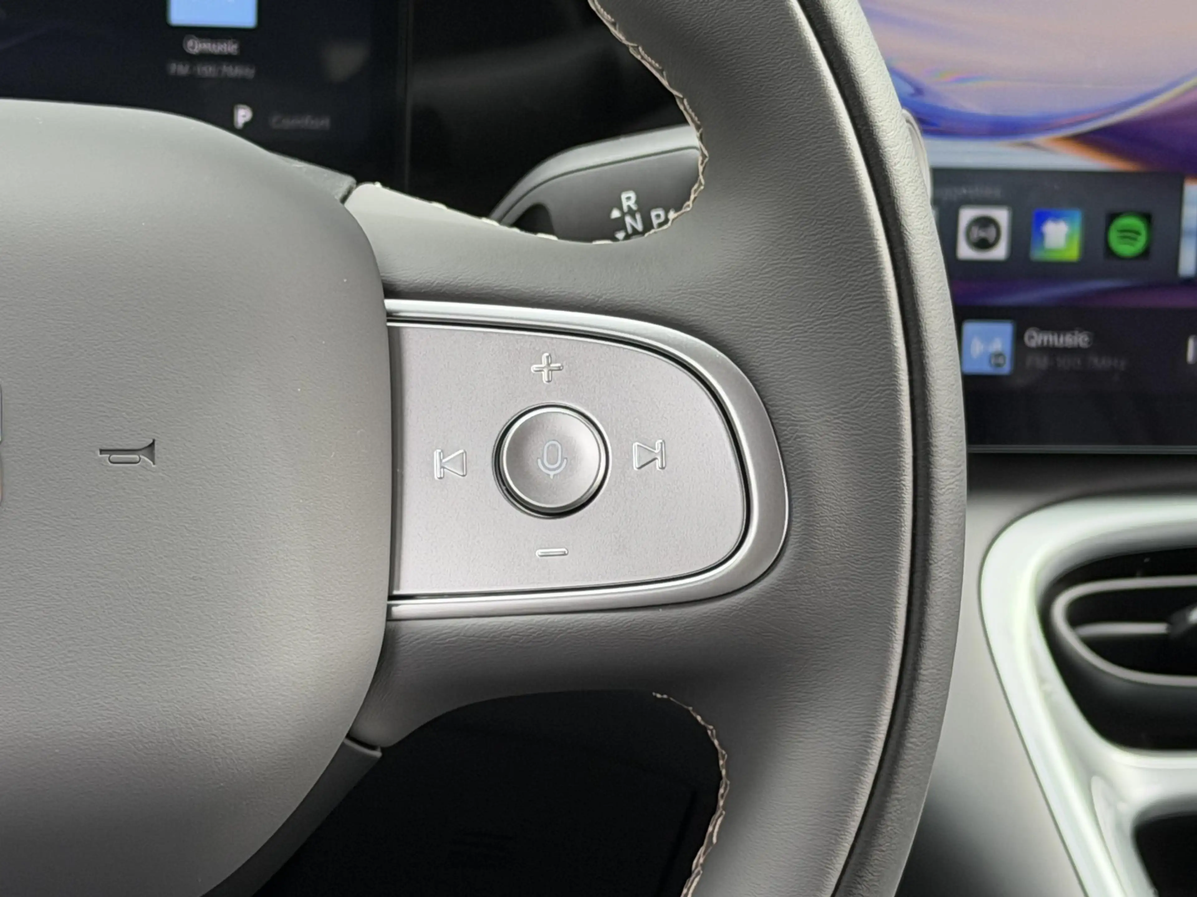 Geely E2 Ultra 47.14 kWh 116PK | DEMO — photo 29