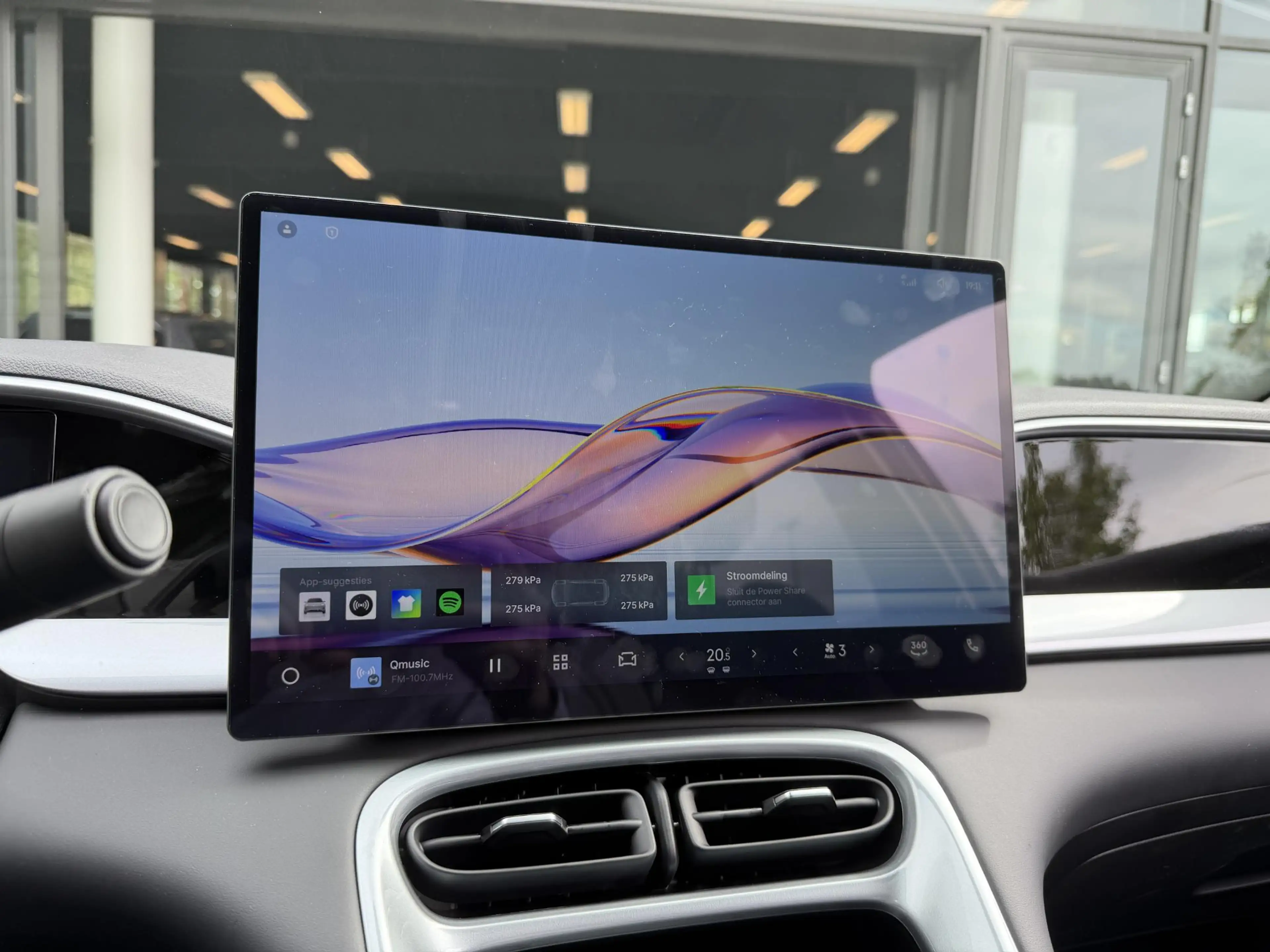 Geely E2 Ultra 47.14 kWh 116PK | DEMO — photo 22