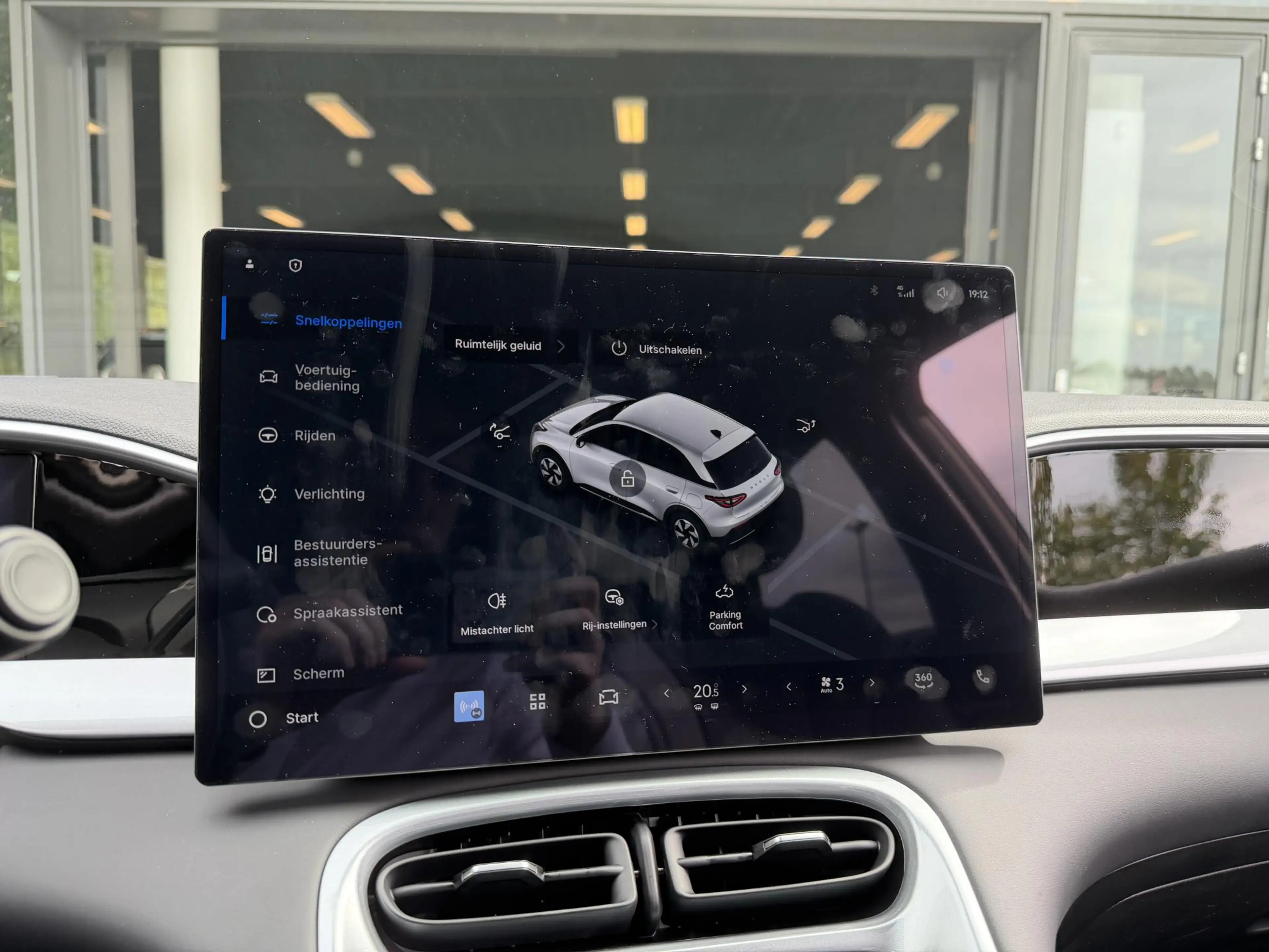 Geely E2 Ultra 47.14 kWh 116PK | DEMO — photo 20