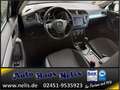 Volkswagen Tiguan 2,0 TDI BlueMotion ACC Discover Navi 3Z-K Zwart - thumbnail 25