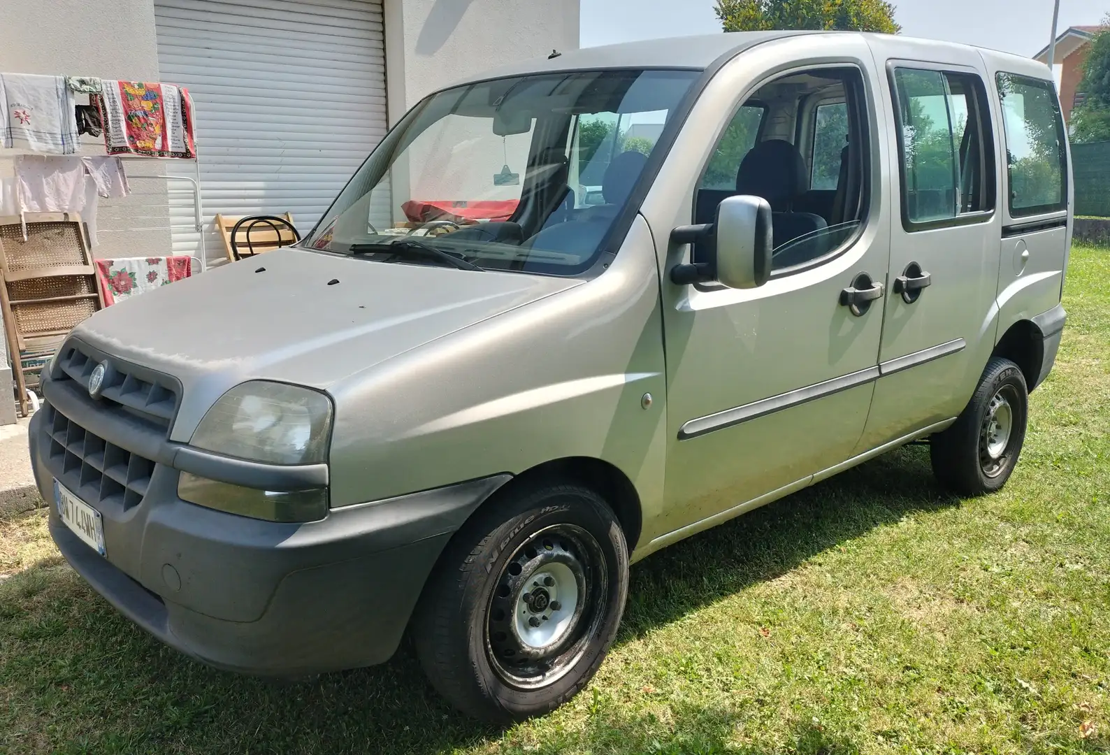 Fiat Doblo Doblo 1.2 SX Plateado - 2