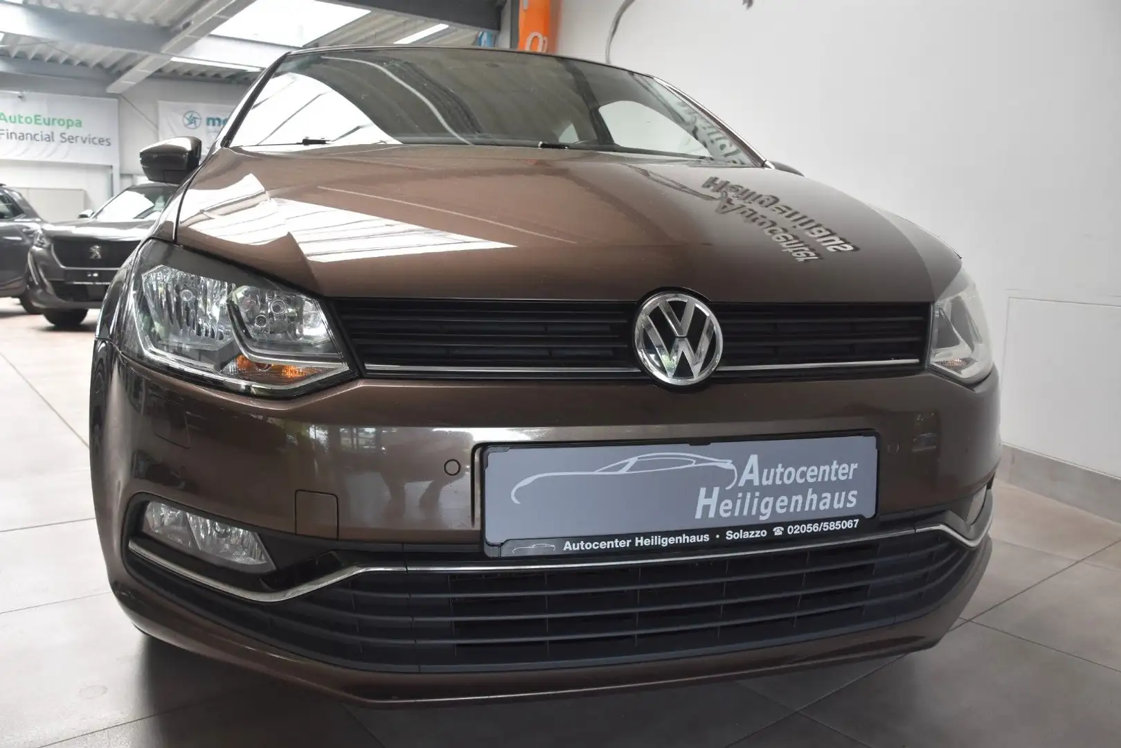 Volkswagen Polo V Highline 1.2 TSI Klima Sitzhz AUX PDC v+h Braun - 1