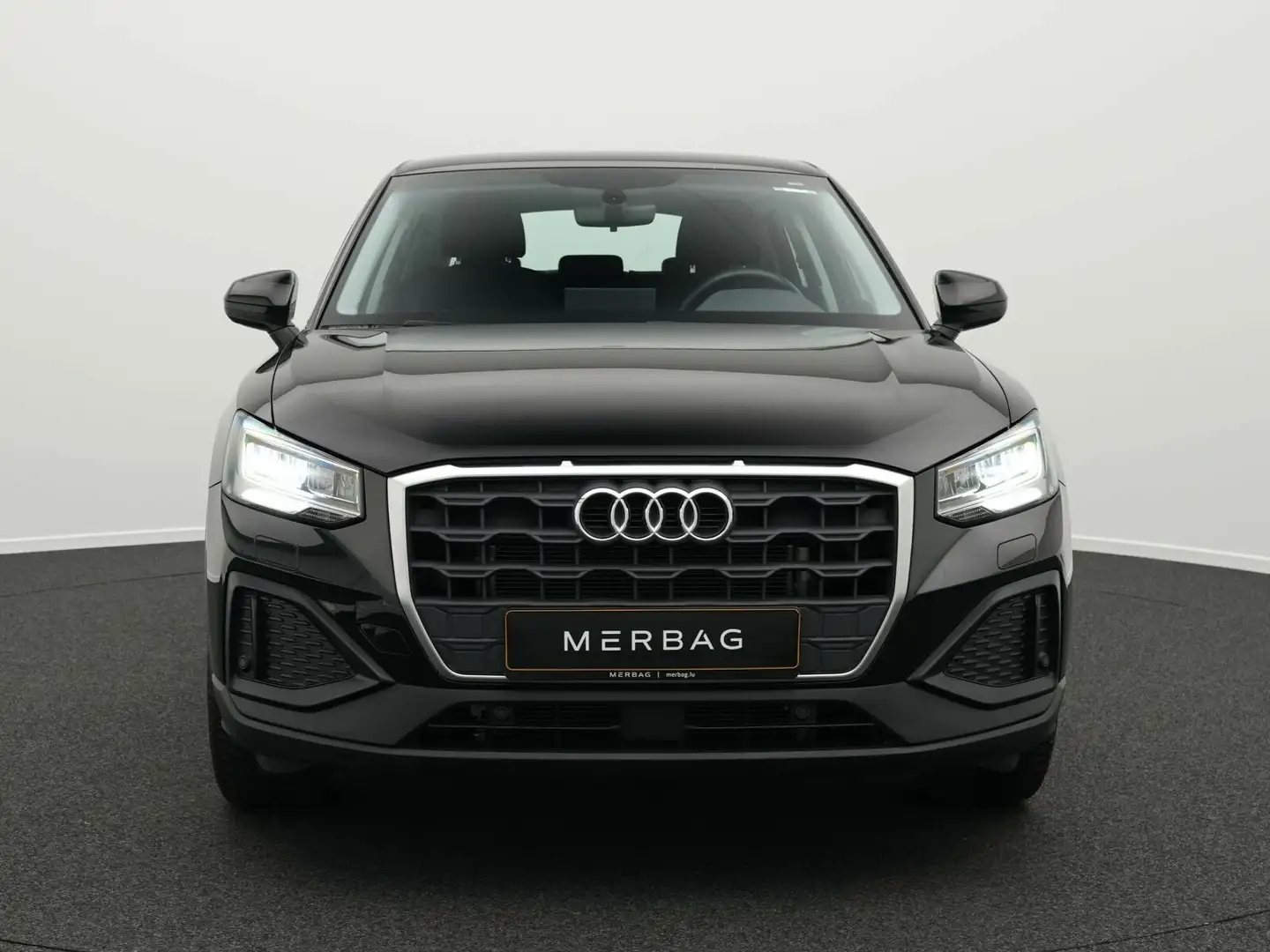 Audi Q2 Q2 30 1.0 TFSI basis Schwarz - 2