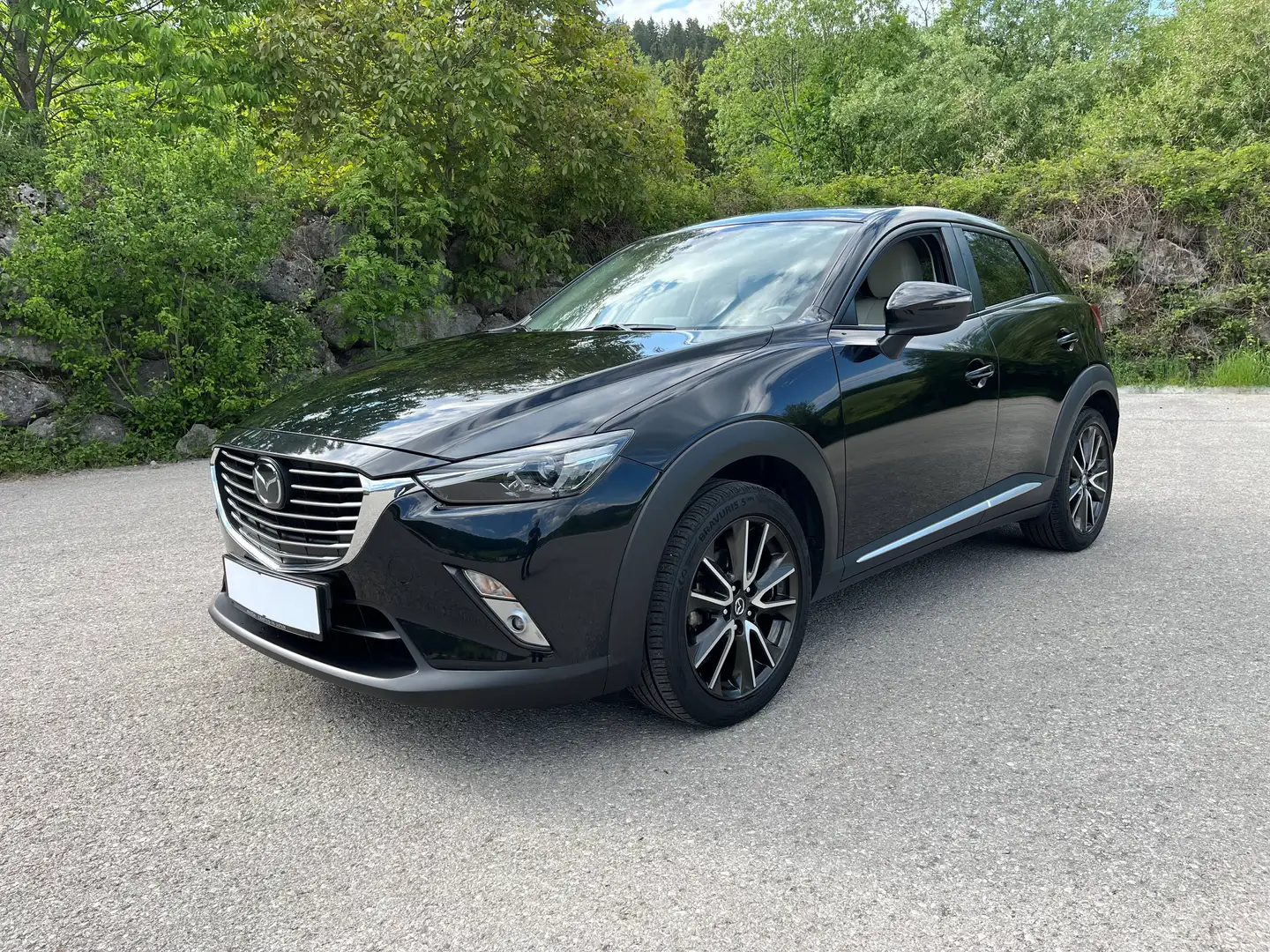Mazda CX-3 CX-3 G150 AWD Revolution Top Revolution Top Schwarz - 2