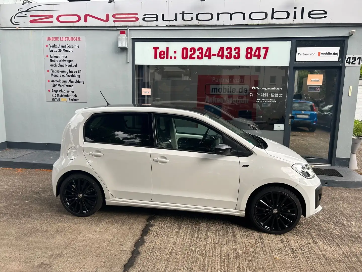 Volkswagen up! high up! R-Line+Kamera+17ZollLM+NaviZB+BT+SH Weiß - 1