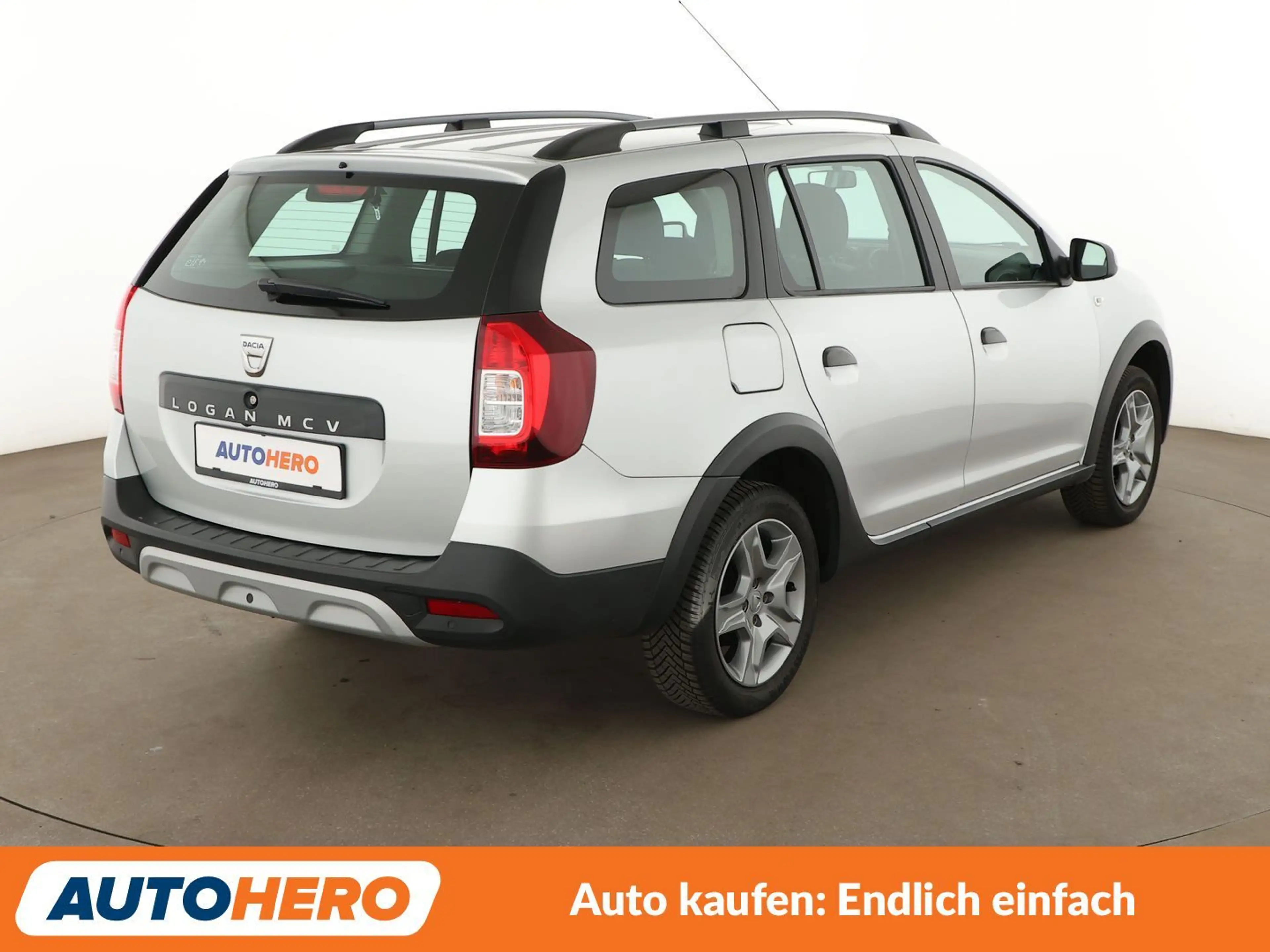 Dacia Logan 0.9 TCe Stepway Aut.*NAVI*TEMPO*PDC*LIM* — photo 6