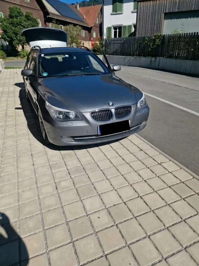 BMW 530 530d Touring Aut. - 1