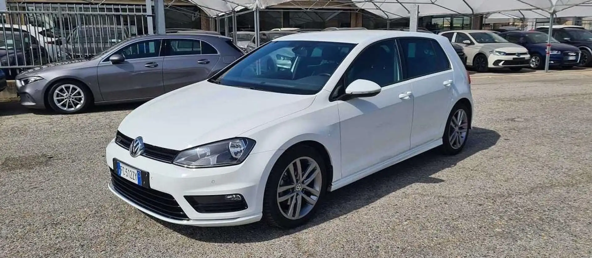 Volkswagen Golf Golf VII 2013 5p 1.6 tdi Executive 110cv Bianco - 1
