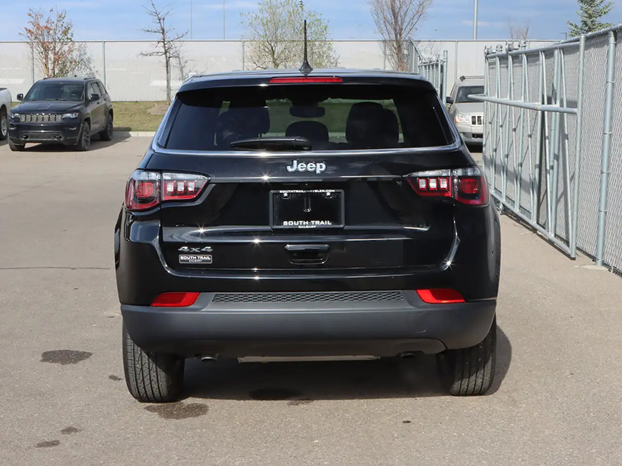 Jeep Compass снимка Jeep Compass