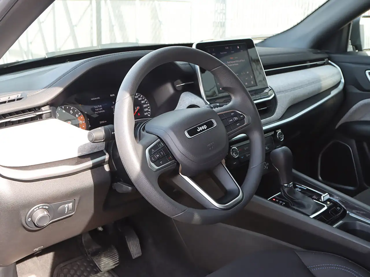 Jeep Compass снимка Jeep Compass